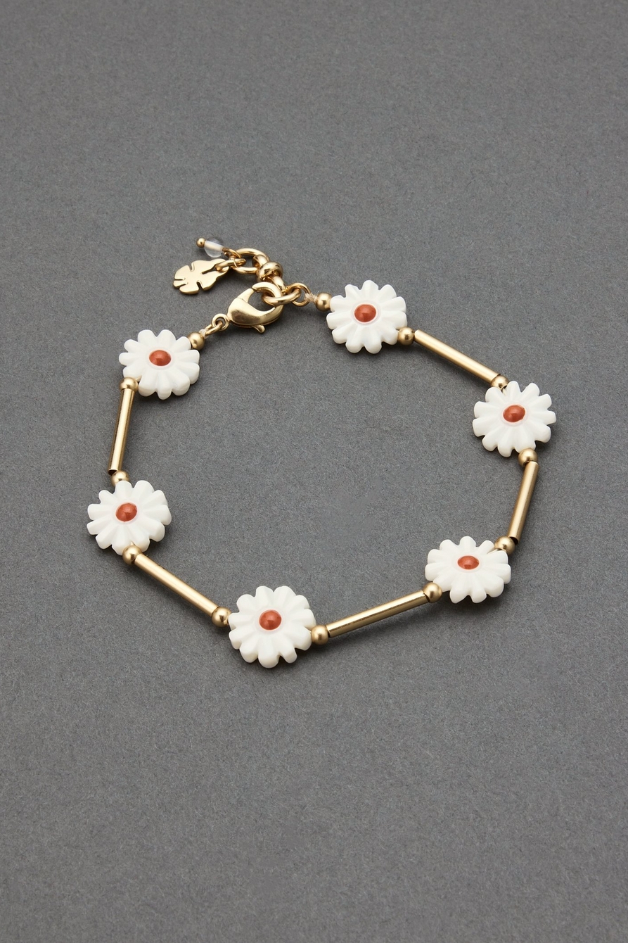 daisy chain bracelet